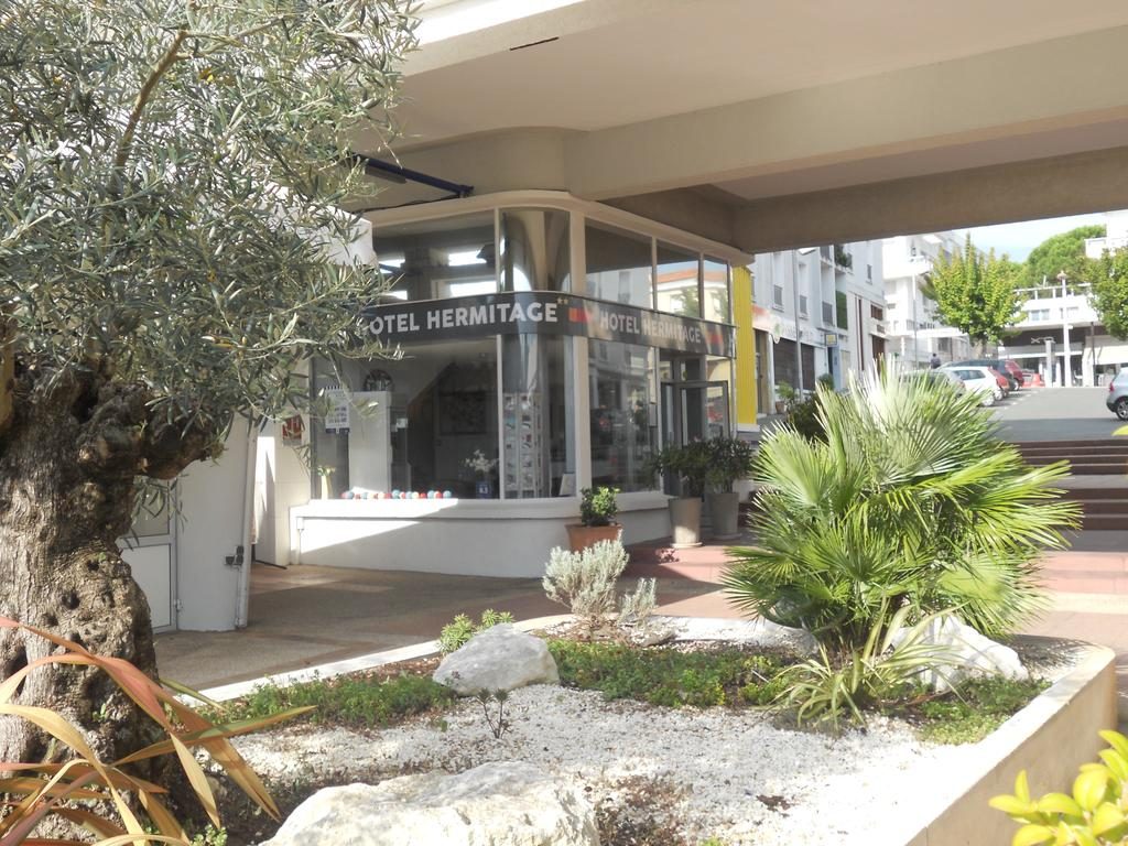 Hôtel Hermitage face à la plage de la Grande Conche à Royan