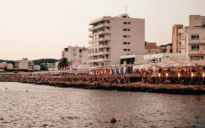 Trouver un séjour pas cher à Ibiza : Où réserver ?