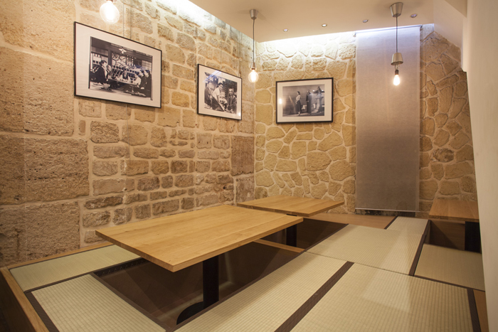 Salle à tatami de l'izakaya Isse