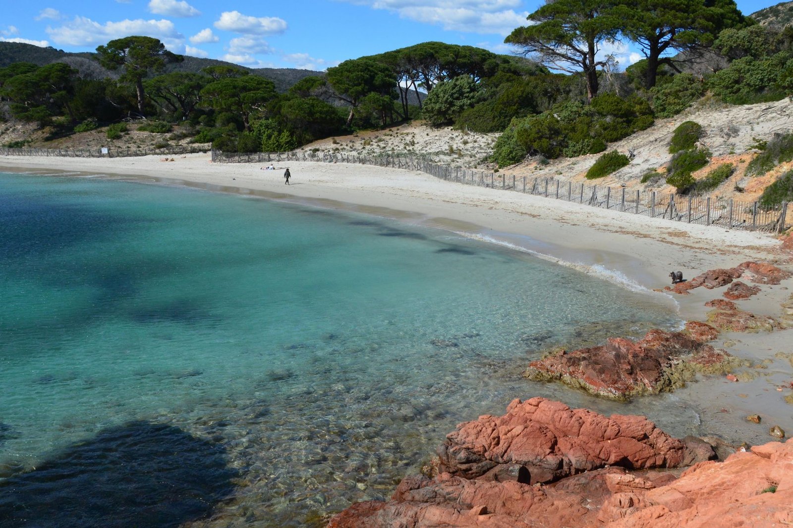 Où partir en août au soleil : chaleur, foule et bons choix