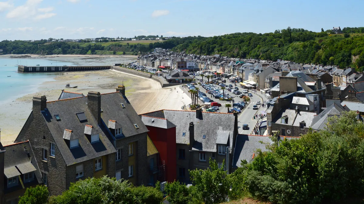 Le port de Cancale et sa baie