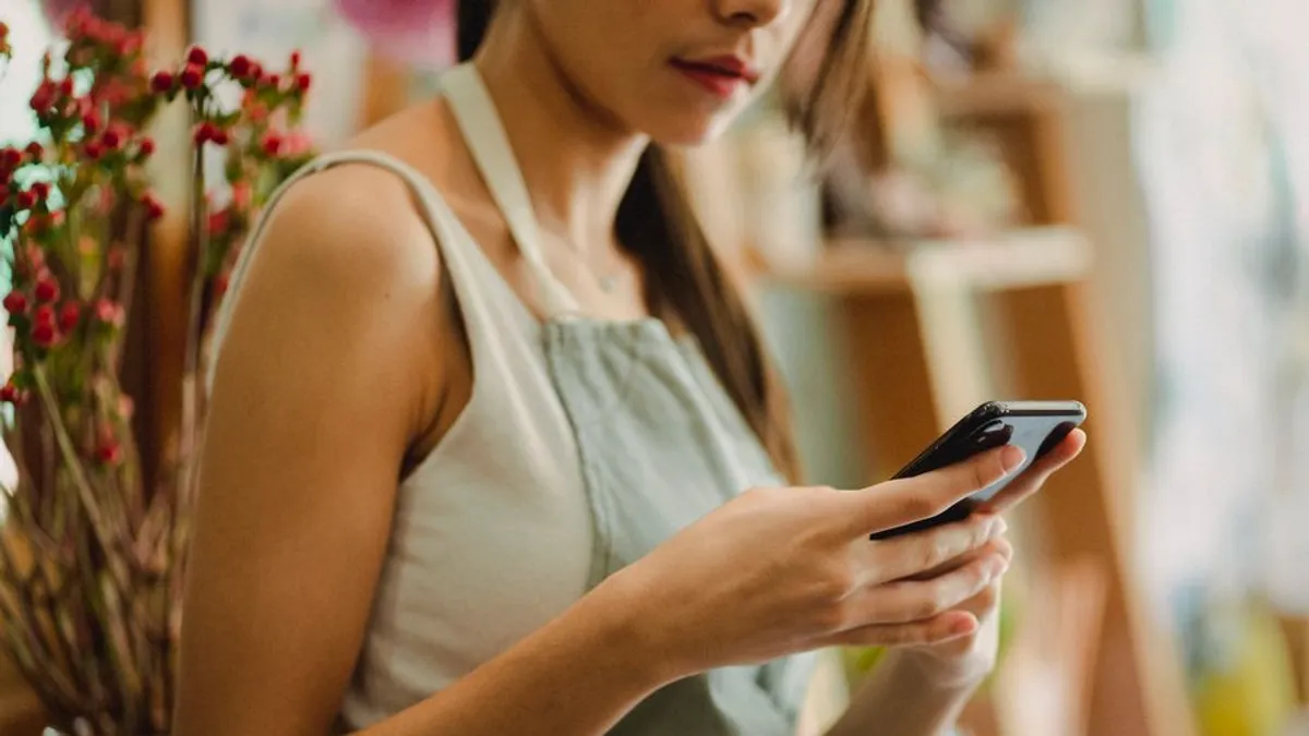 Comment trouver des clients pour son agence de voyage en 2026