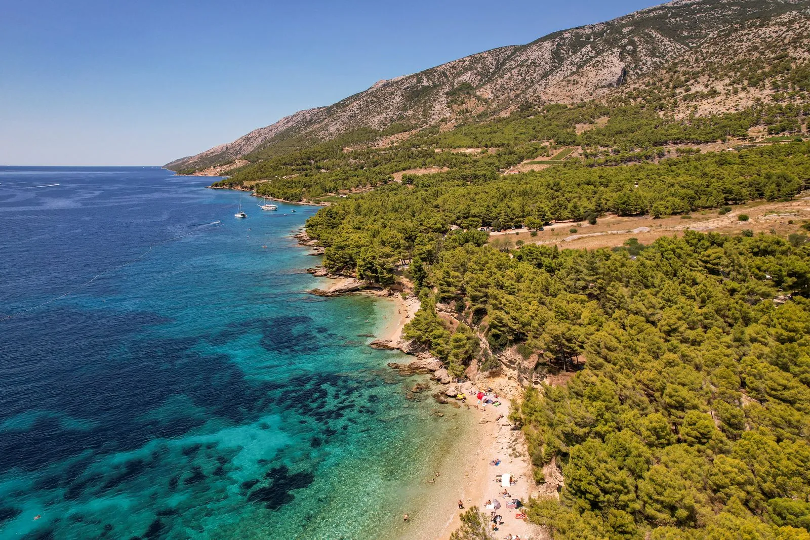 Camping dans le Gard : le guide des 115 campings classés