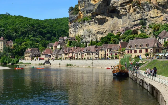 Camping en Dordogne : le guide des 176 campings classés