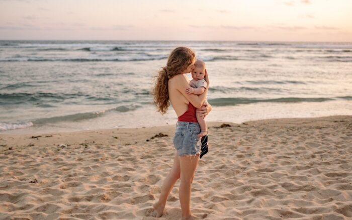 Où partir en vacances avec un bébé ? Destinations en France et à vol court