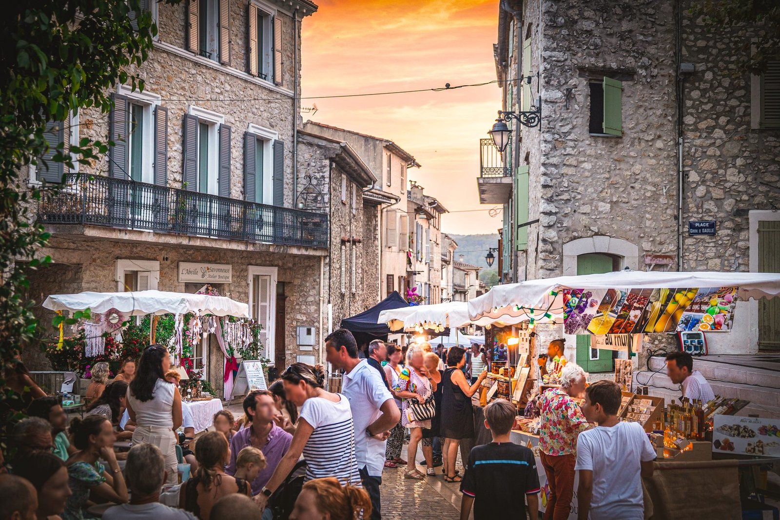Les fêtes de La Colle-sur-Loup : le calendrier d&rsquo;un village qui ne dort pas l&rsquo;hiver