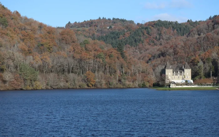 Lac de Villerest : baignade, activites et tour du lac