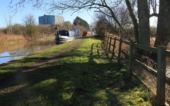 Le Roannais a velo : la Veloire et le canal de Roanne a Digoin