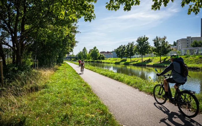 Nancy à vélo et à pied : itinéraires, boucles et locations
