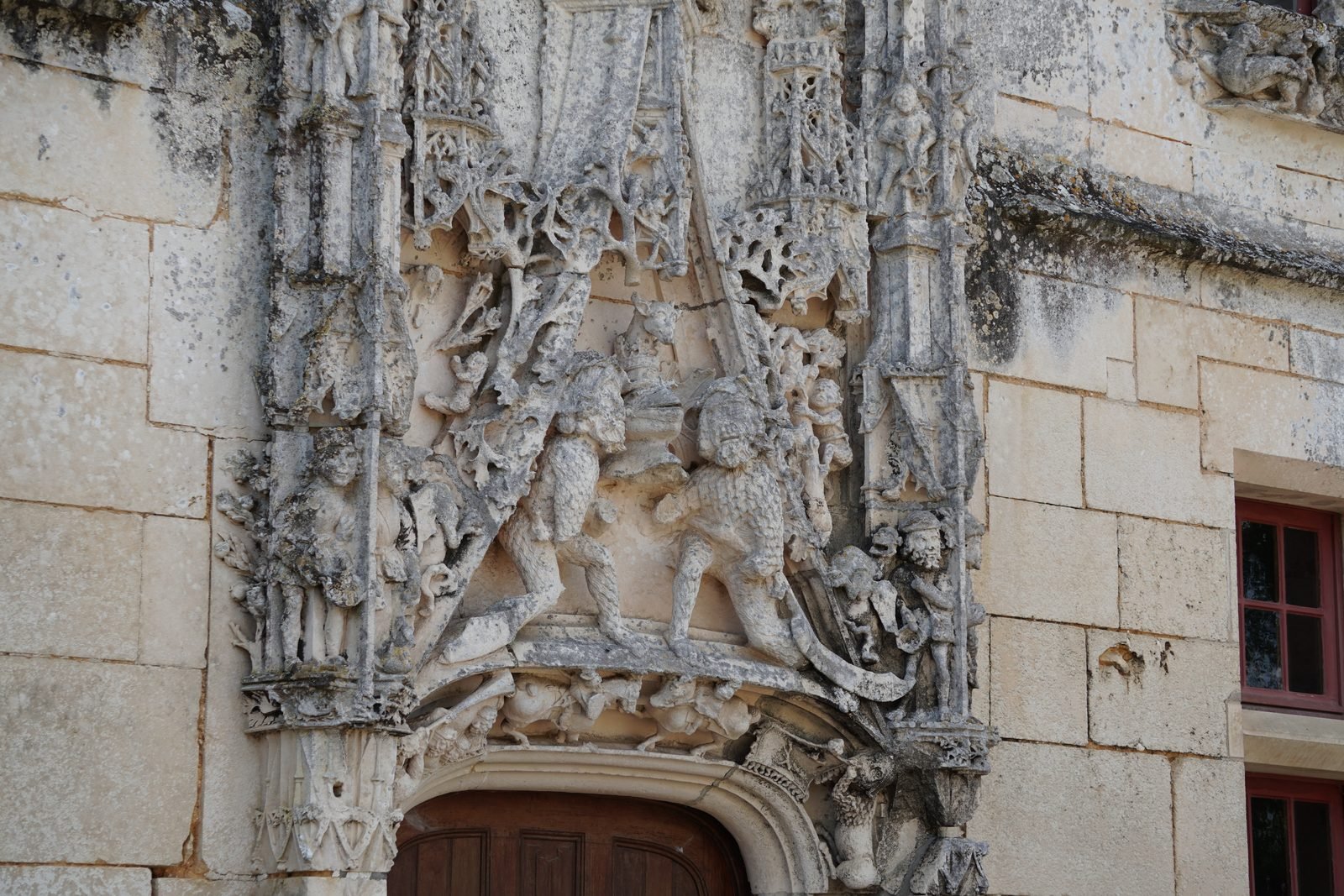 Le château de Crazannes, le Chat botté et le marquis de Carabas : ce que dit vraiment l&rsquo;histoire