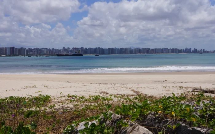 Que faire à Fortaleza : le vol direct de Paris, la plage qu&rsquo;on vérifie et le crabe du jeudi