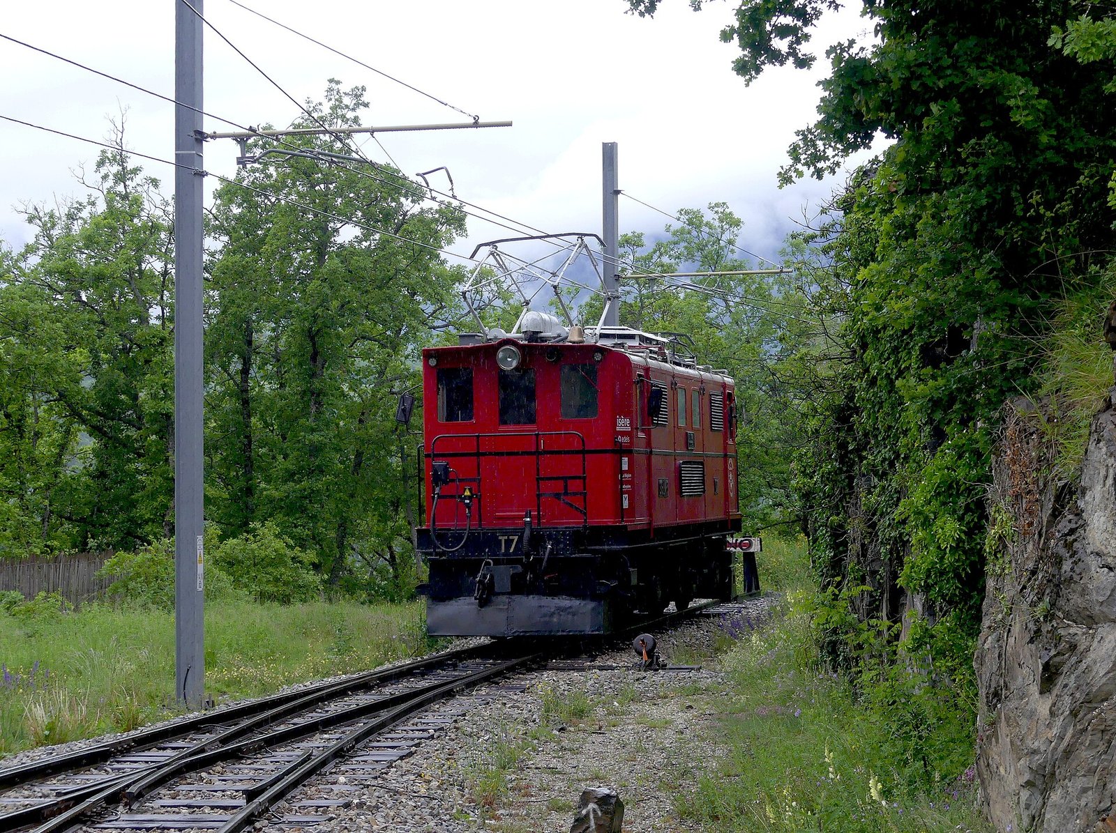 Le Petit Train de La Mure : parcours, tarifs et histoire d&rsquo;une ligne unique