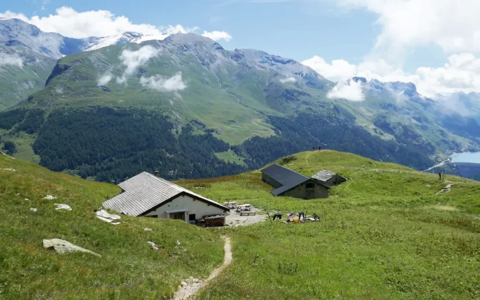 La Gurraz, la cascade du Ruitor et le refuge de la Martin