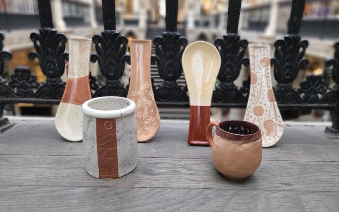 Atelier céramique à Nantes : où peindre ou façonner sa pièce ?