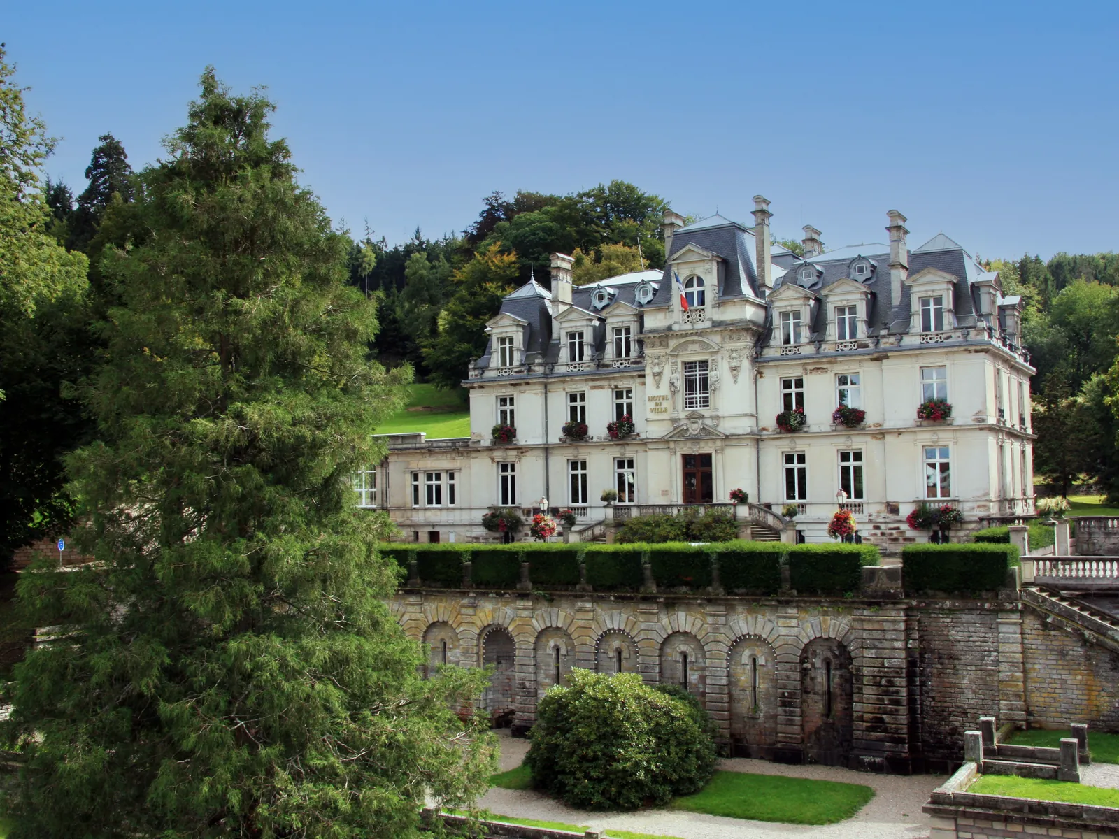 Le Château des Brasseurs de Xertigny : l&rsquo;histoire d&rsquo;une fortune bâtie sur la bière
