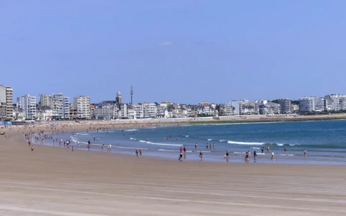 Plages des Sables-d&rsquo;Olonne : les 7 plages comparées, de la Grande Plage à Sauveterre