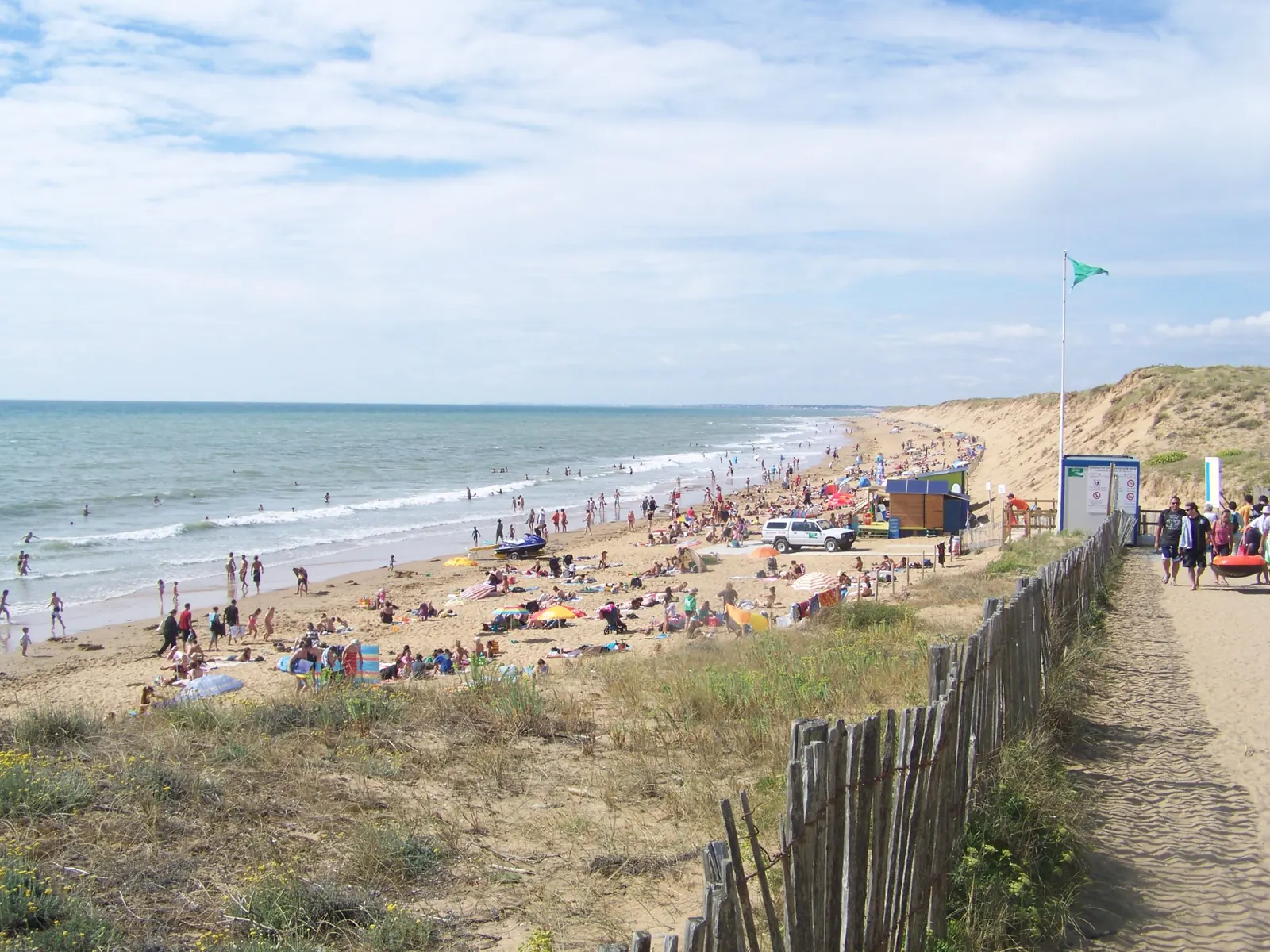 La plage de Sauveterre, côté forêt d'Olonne