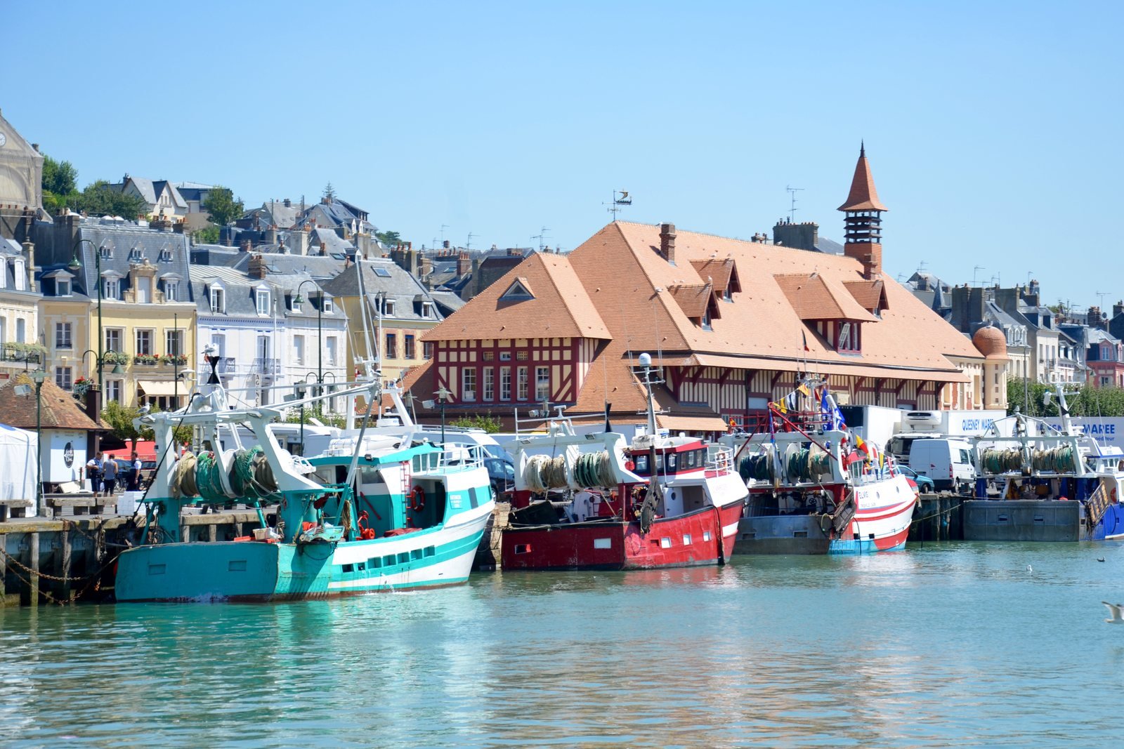 Marché aux poissons de Trouville-sur-Mer : le guide pour en profiter